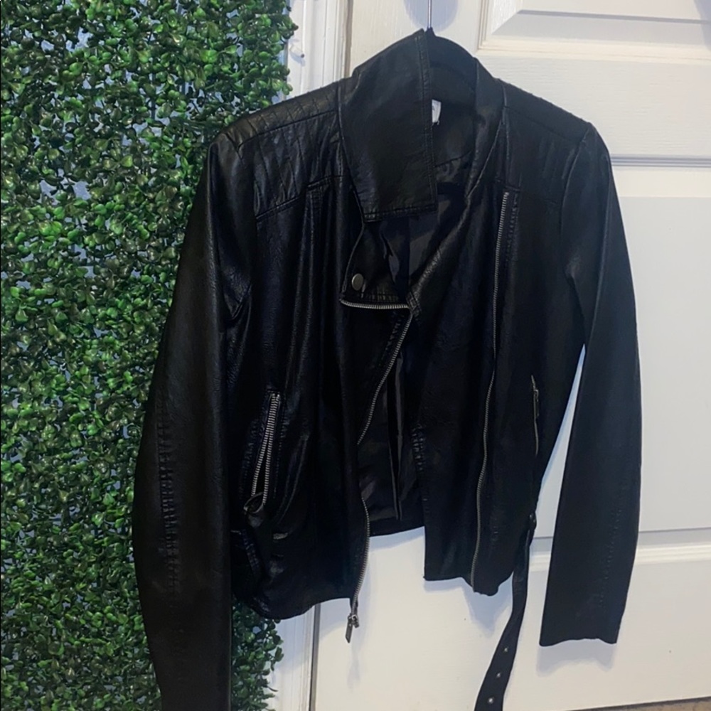 Womens Black Leather Jacket Size Small